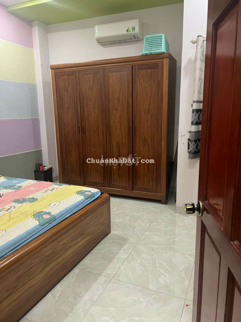 Nhà cho thuê Lê Văn Quới Diện tích : 4 x 13m .Hẻm xe hơi