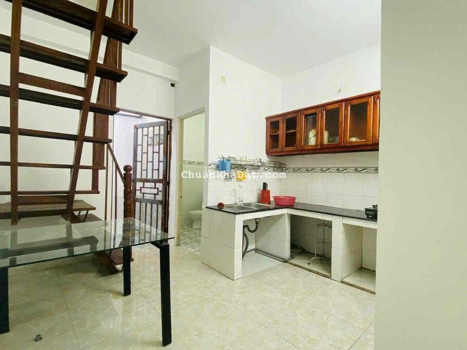 🌺Nhà cho thuê Lê Tấn Bê giá rẻ 8 triệu/ tháng . DT : 4m*19m 🌺Nhà cho thuê Lê Tấn Bê giá rẻ 8 triệu/ tháng . DT : 4m*19m