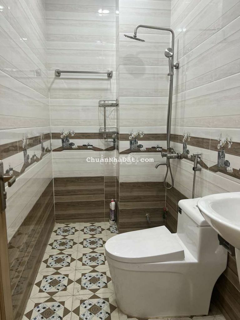 Nhà 1 trệt 2 lầu sân thượng đường số 8 liên khu 5_6 bhhb bình tân