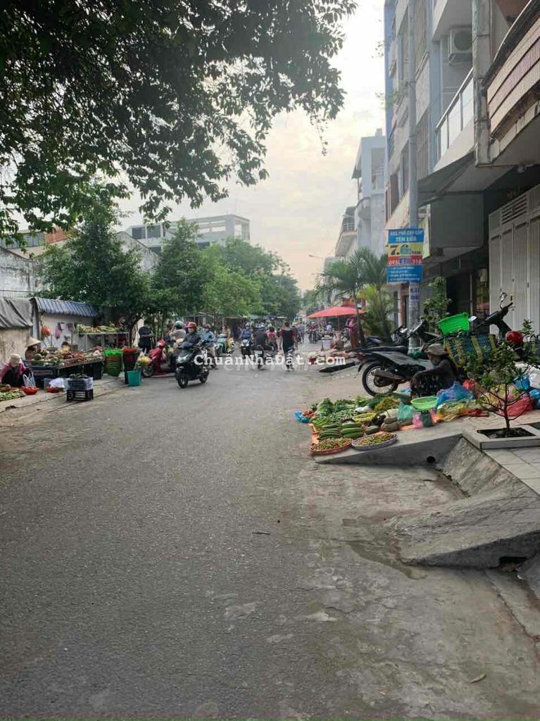 MTKD NAM HUNG VƯƠNG - 4x20 - 15tr