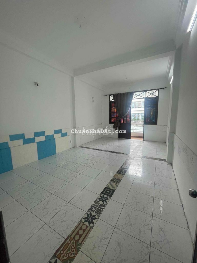 nhà MẶT TIỀN KINH DOANH KHU TÊN LỬA