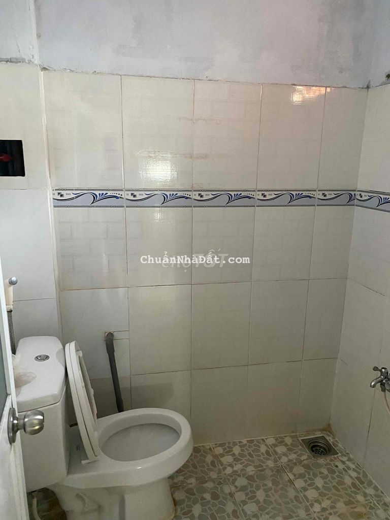 cho thuê nhà nguyên căn 4x20m như hình đăng hẻm xe tải thông