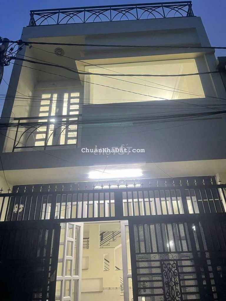 Nhà đẹp 5 x 16 có 3pn 3wc + sân thượng