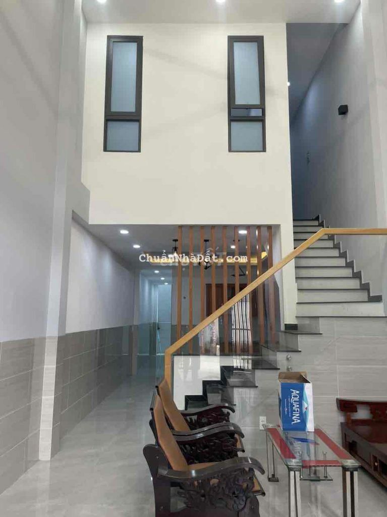 nhà mới 💯 cho thuê giá 9tr, nhà 1 lầu 3pn 2wc