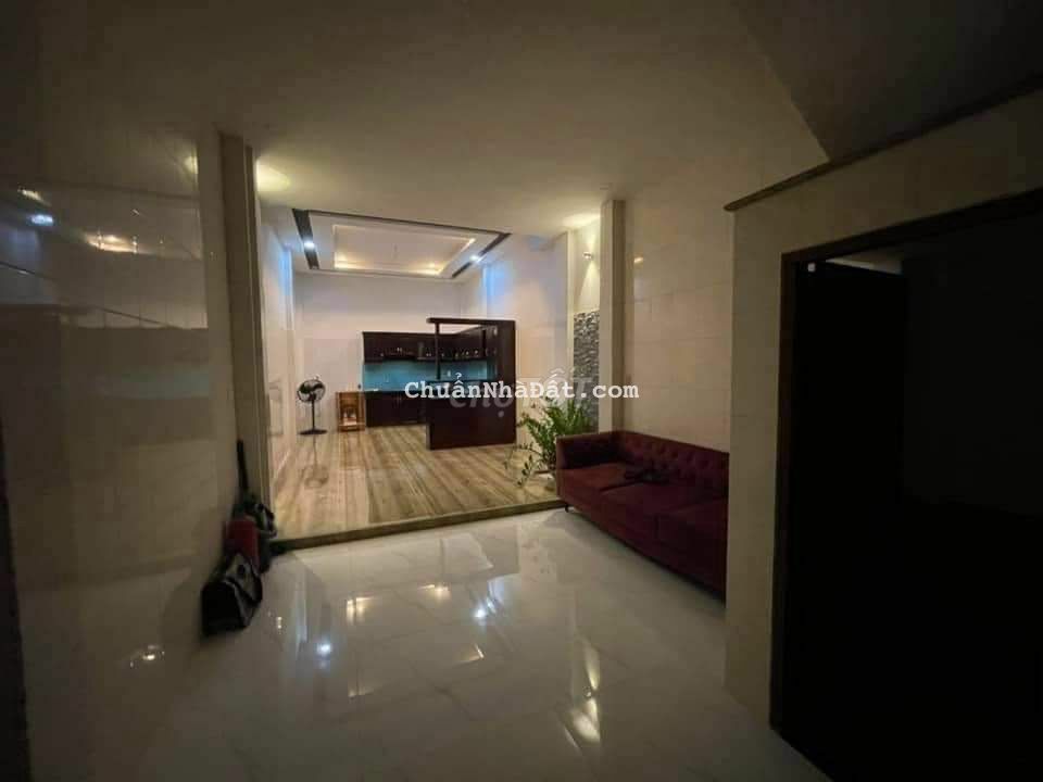 Nhà [4x21] 3 Lầu Khu Tên Lửa 5 Phòng Ngủ / 4WC