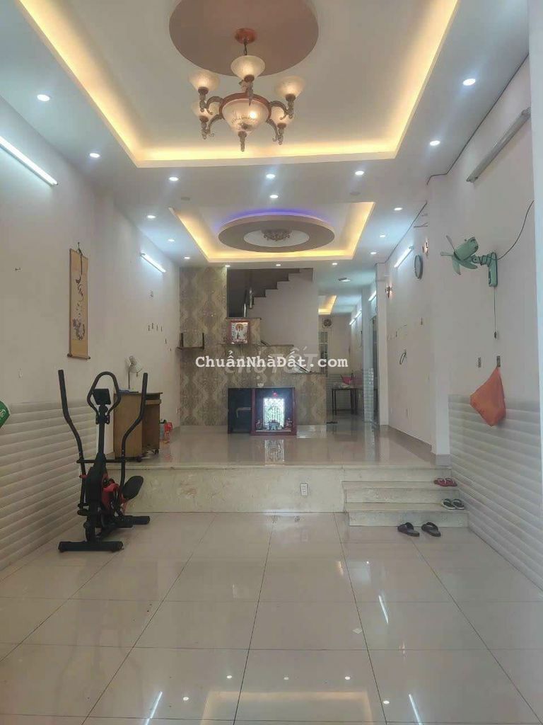 Nhà đẹp Trương Phước Phan đối diện chợ Bình Trị cho thuê