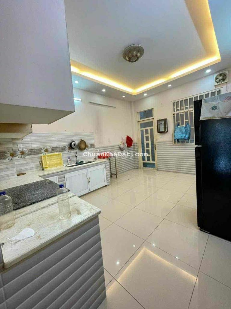 Nhà(4x22m) Trương Phước Phan 1lầu 3PN 3VS Nhà(4x22m) Trương Phước Phan 1lầu 3PN 3VS