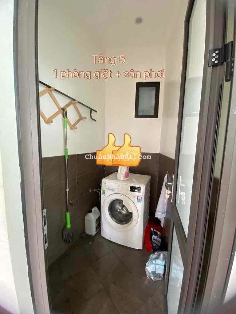 Cho thuê nhà Phạm Văn Đồng trong ngõ hộ gia đình ở. giá 12tr full đồ