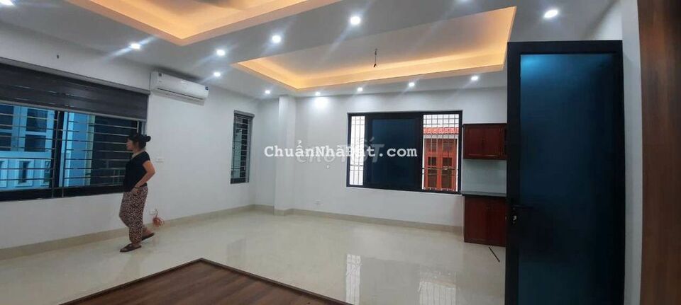 Cho thuê phòng trọ ngõ 435 Xuân Đỉnh, full đồ thang máy 45m,ô tô5.5 tr