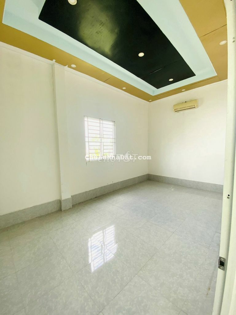 NHÀ CHO THUÊ: TRỆT 1 LẦU RỘNG ĐẸP - FULL MÁY LẠNH NHÀ CHO THUÊ: TRỆT 1 LẦU RỘNG ĐẸP - FULL MÁY LẠNH