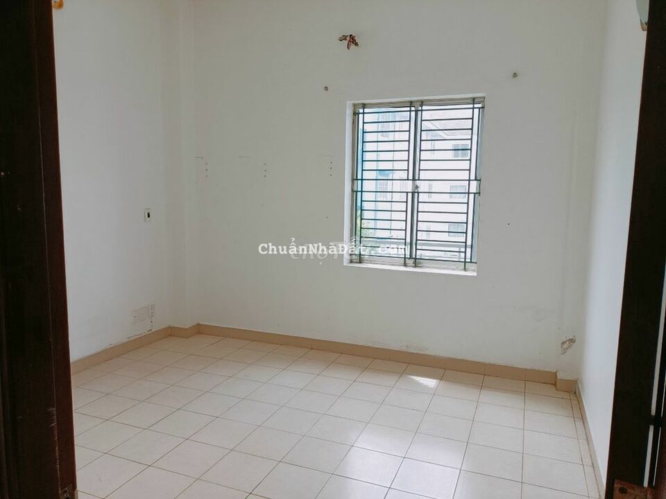 NHÀ CHO THUÊ: TRỆT 3 LẦU RỘNG, VỊ TRÍ ĐẸP - CÓ NỘI THẤT