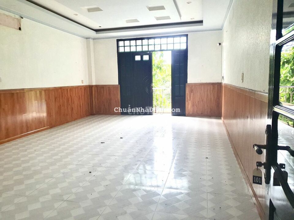 ⭐ Cho Thuê Nhà 4 Lầu Gần Chợ 586, Cái Răng, Cần Thơ