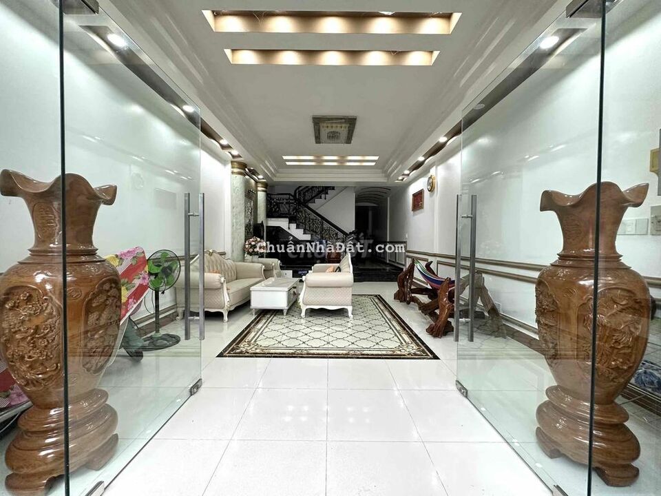 CHO THUÊ NHÀ 2 LẦU FULL NỘI THẤT SANG TRỌNG KDC 586