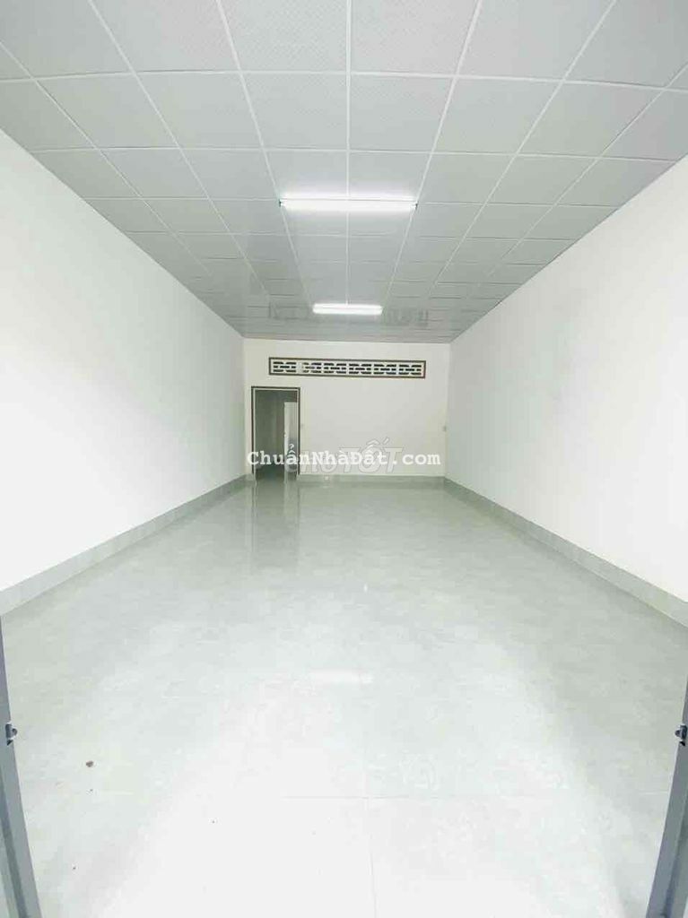 Cho Thuê Nhà Trệt Mới Mặt Tiền Trục Chính KDC Long Thịnh
