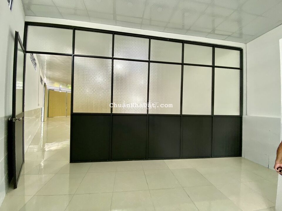 ⭐️CG CHO THUÊ NHÀ KHO RỘNG RÃI GÓC HAI MẶT TIỀN CÔNG TY 8, CÁI RĂNG