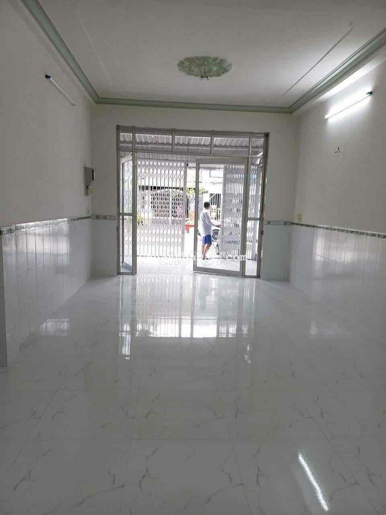 CHO THUÊ NHÀ 1 TRỆT 1 LẦU KDC 586 GẦN CHỢ 586 GIÁ 6 TRIỆU/THÁNG LỘ 14M CHO THUÊ NHÀ 1 TRỆT 1 LẦU KDC 586 GẦN CHỢ 586 GIÁ 6 TRIỆU/THÁNG LỘ 14M