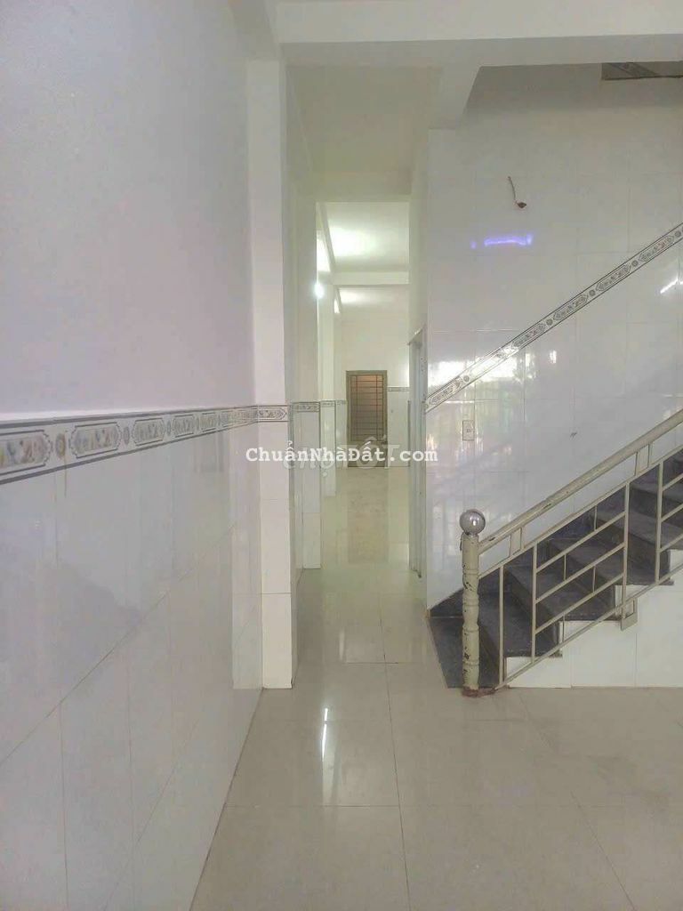 Cho thuê nhà trệt lầu mới KDC 586, Phú Thứ, Cái Răng, Cần Thơ - 3PN