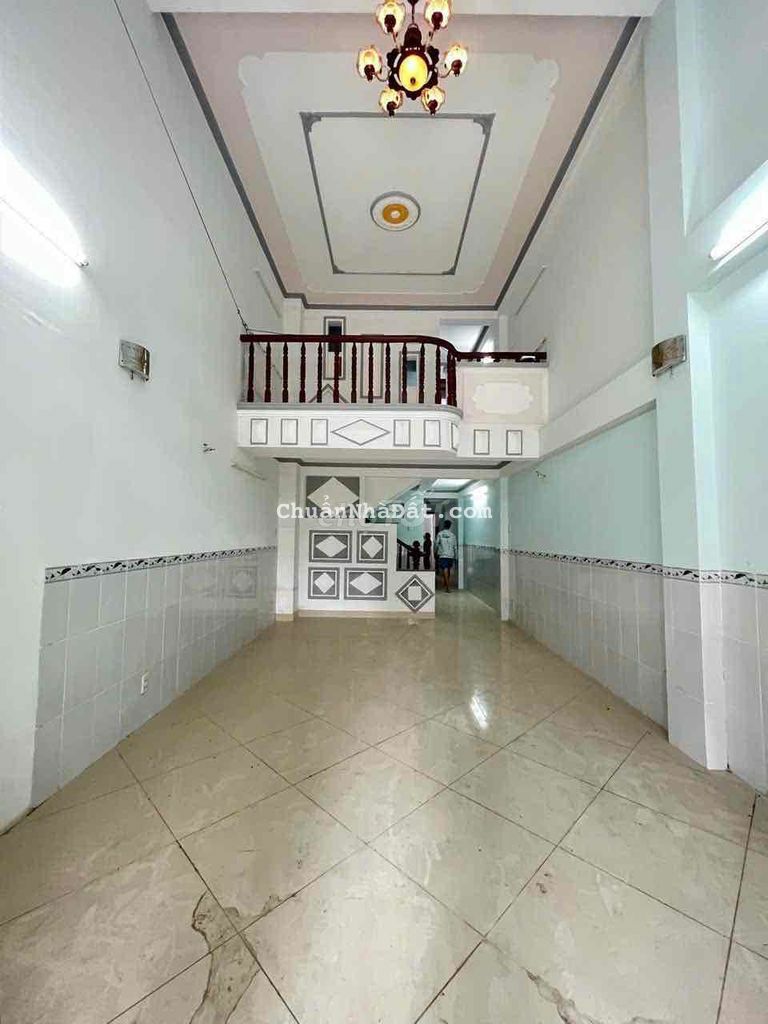 CHO THUÊ NHÀ MẶT TIỀN ĐƯỜNG THÔNG VÕ NGUYÊN GIÁP