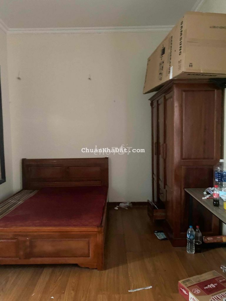 Cho thuê nhà trong ngõ 213 Trung Kính làm vpcty, kd online kết hợp ở.