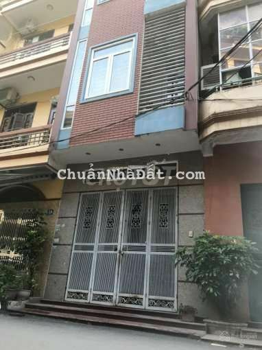 Cho thuê nhà 55m2 x 4 tầng ngõ 6 phố Trần Quốc Hoàn Cho thuê nhà 55m2 x 4 tầng ngõ 6 phố Trần Quốc Hoàn