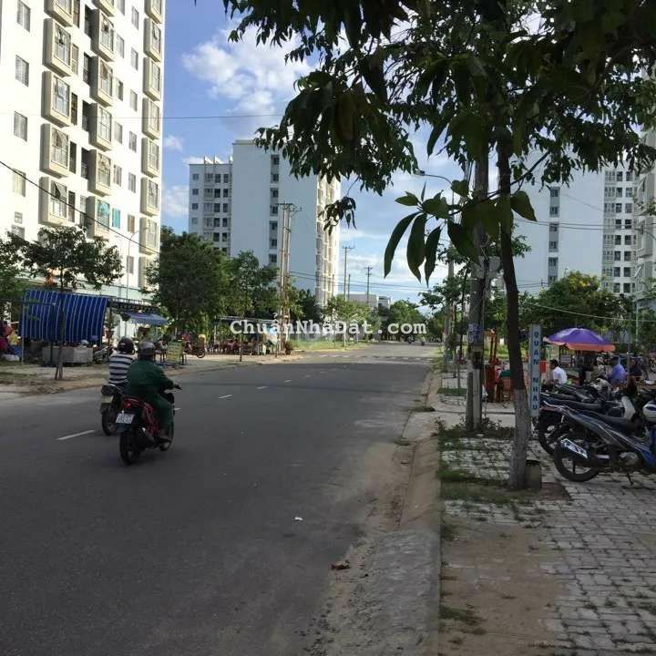 🎆2TẦNG MỚIXÂY NGUYỄN HỮU TIẾN❤️💚💙 🎆2TẦNG MỚIXÂY NGUYỄN HỮU TIẾN❤️💚💙