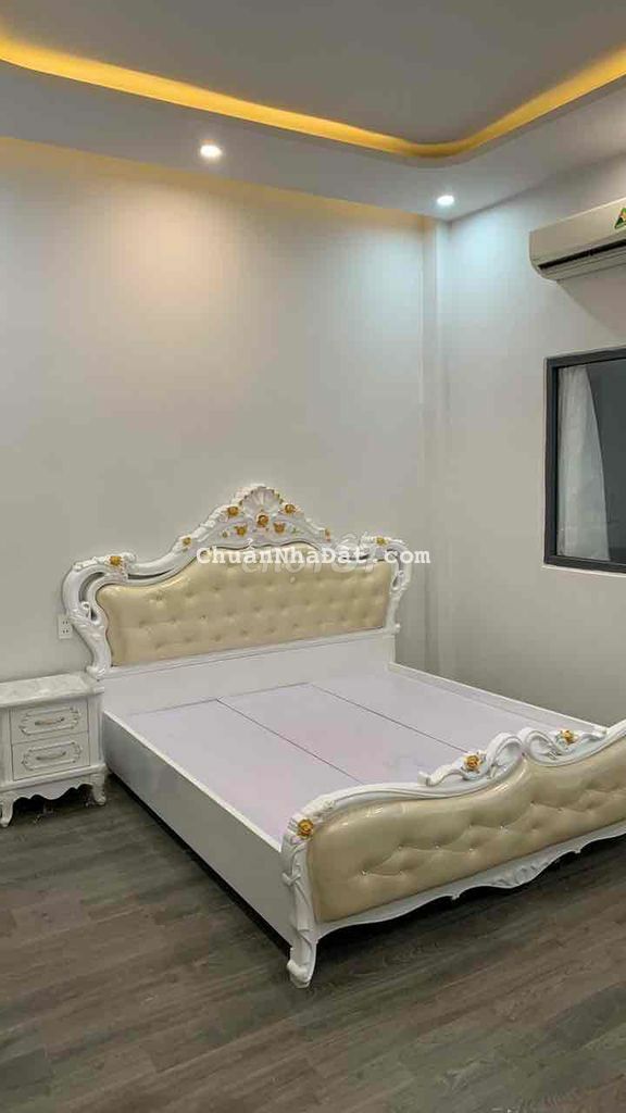 Cho Thuê Nhà 3 Tầng Mặt Tiền Hồ Trung Lượng Hoà Xuân Cẩm Lệ 4PN