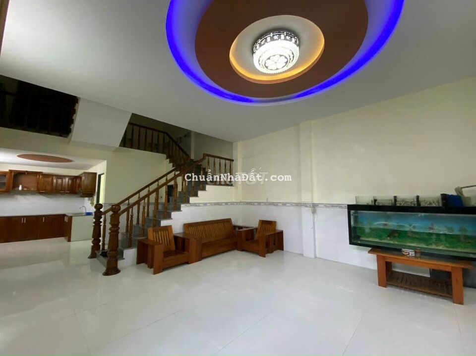 Cho thuê nhà mới đẹp 2 tầng 2 mê kiệt ô tô Trần Đình Nam