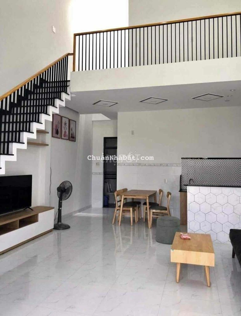 Nhà 2 tầng mt KHUÊ TRUNG - SẠCH ĐẸP - 2 ĐIỀU HOÀ Nhà 2 tầng mt KHUÊ TRUNG - SẠCH ĐẸP - 2 ĐIỀU HOÀ