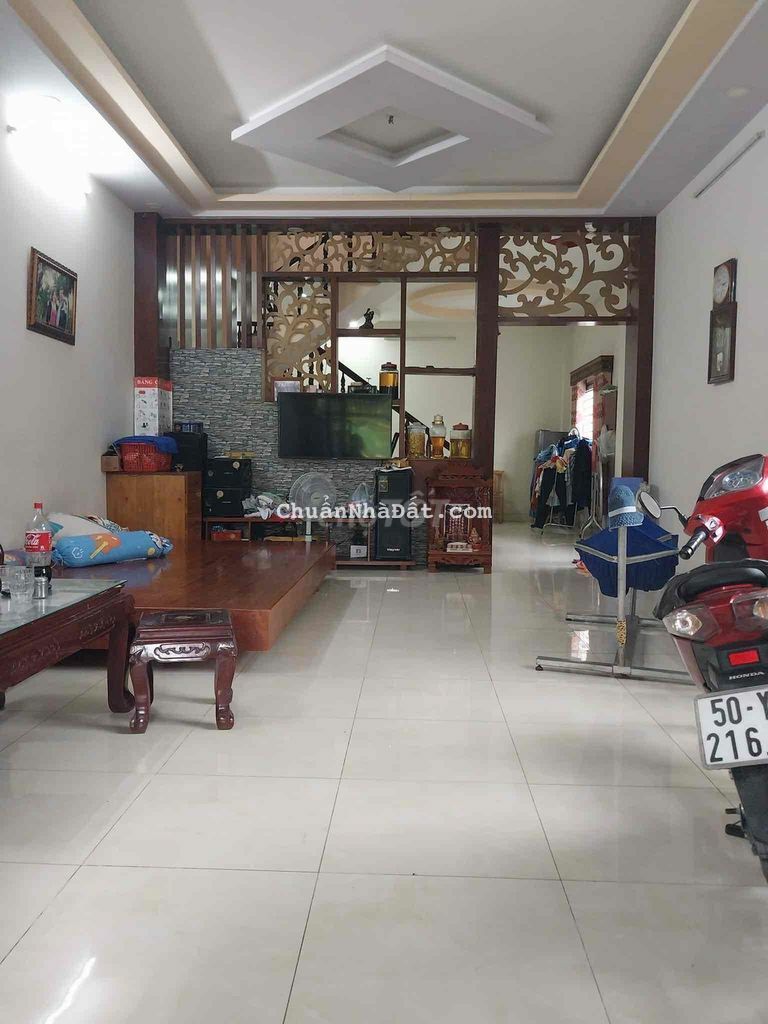 nhà 100m2 bicosi TÂN BÌNH DĨ AN 3p ngủ có nội thất 7tr/th