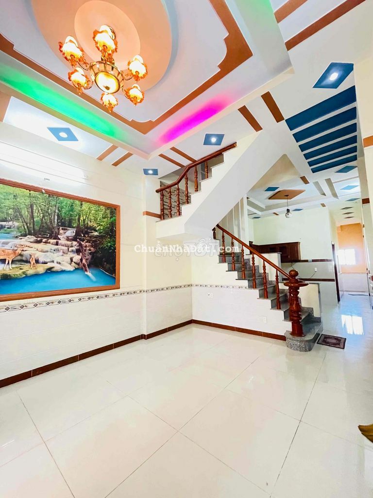 _Cho Thuê Nhà 1 trệt 1 lầu Gần Truờng Tiểu Học Đông Hòa  C , Tp Dĩ An