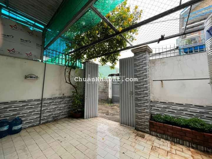 Cho thuê nhà gần cấp 123 DĨ An.