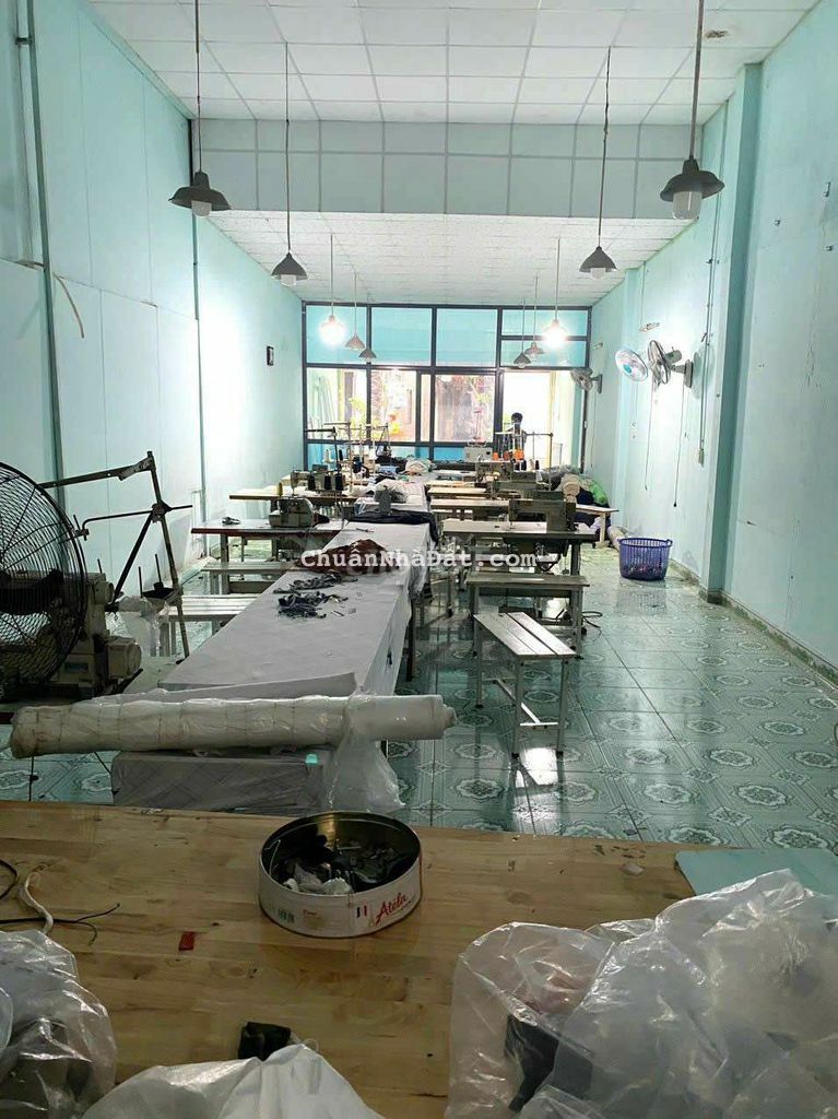 Cho thuê kho mặt tiền 150m2 ngang 5m dĩ an Bình Dương