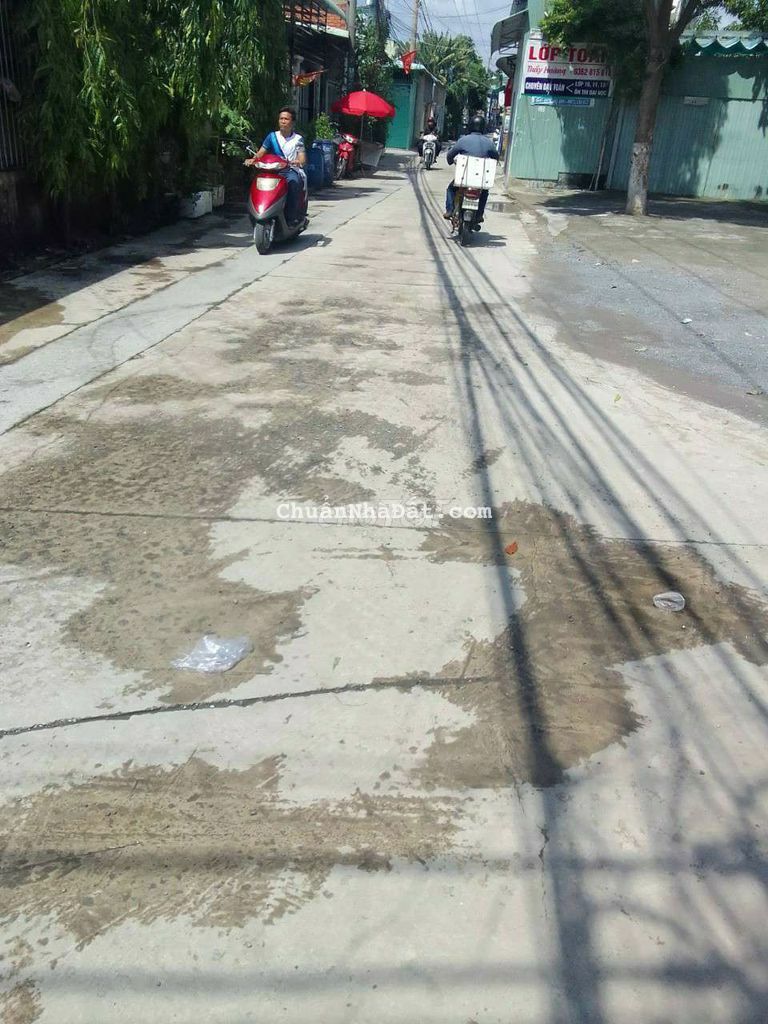 Cho thuê kho 200m2 có 3 pha chỗ ở lại sx nhẹ dĩ an Bình Dương Cho thuê kho 200m2 có 3 pha chỗ ở lại sx nhẹ dĩ an Bình Dương