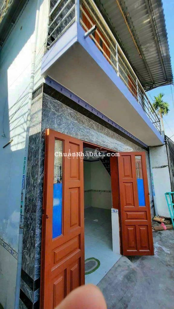 Cho thuê nhà lầu dt 40m bệnh viện Dĩ An