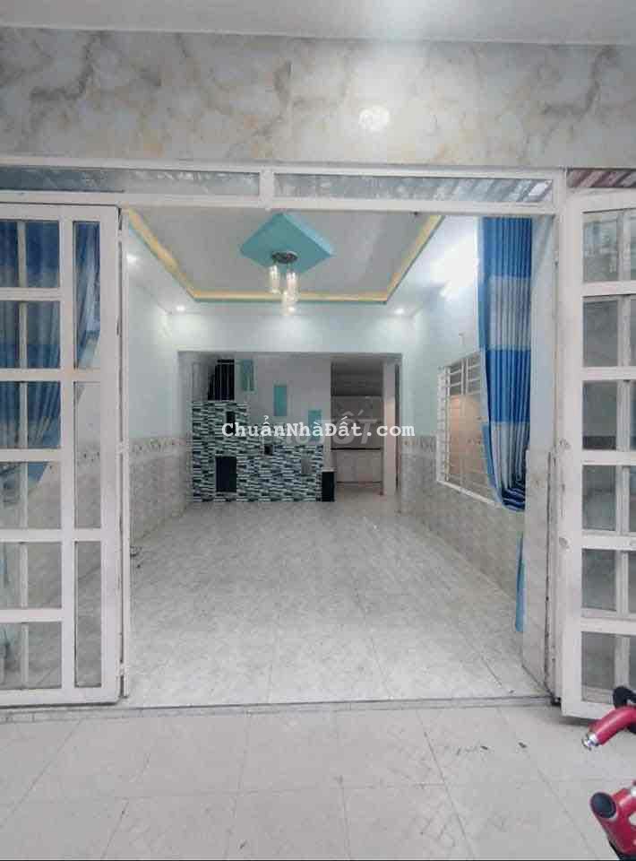 nhà gần ngã tư chiêu liêu 2p ngủ giá 4tr sạch đẹp