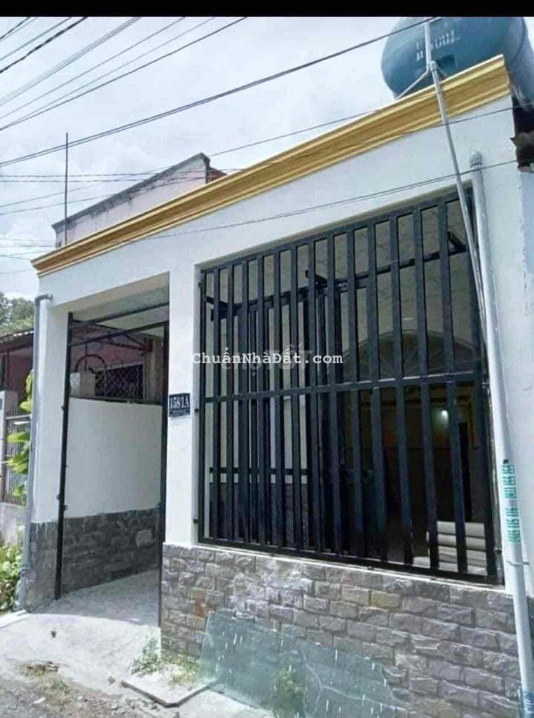 Cho thuê nhà Cấp 4 Gác Lững Gần Trung Tâm Y Tế Tp Dĩ An . Cho thuê nhà Cấp 4 Gác Lững Gần Trung Tâm Y Tế Tp Dĩ An .