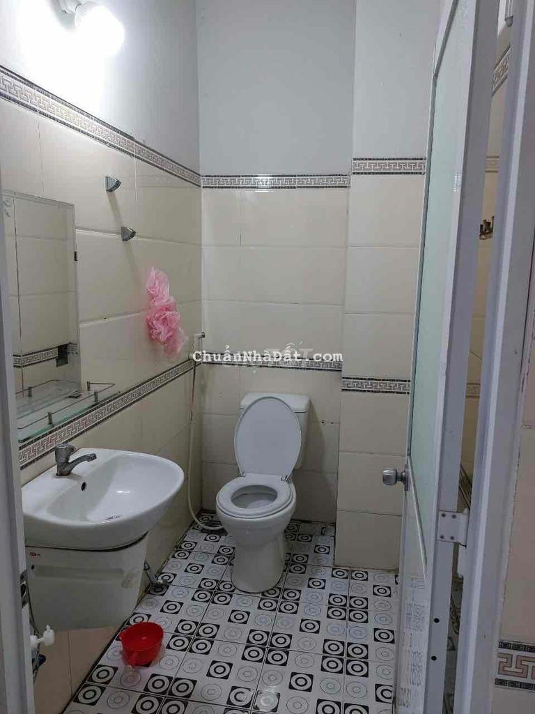 Cho Thuê Nhà Trệt Lầu Gần Chợ Dĩ An 1 Tp Dĩ An