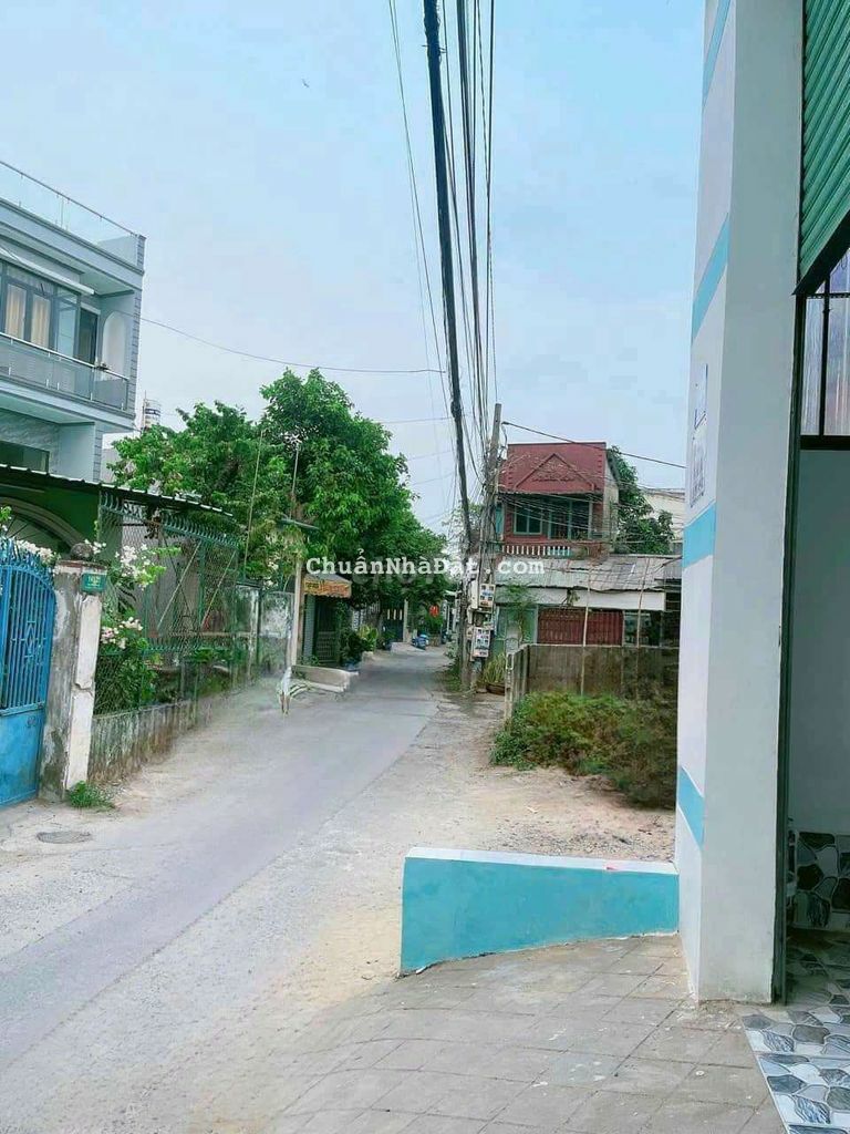 Cho thuê nhà 93m2 có thể làm kho sx nhẹ đường oto rộng Cho thuê nhà 93m2 có thể làm kho sx nhẹ đường oto rộng