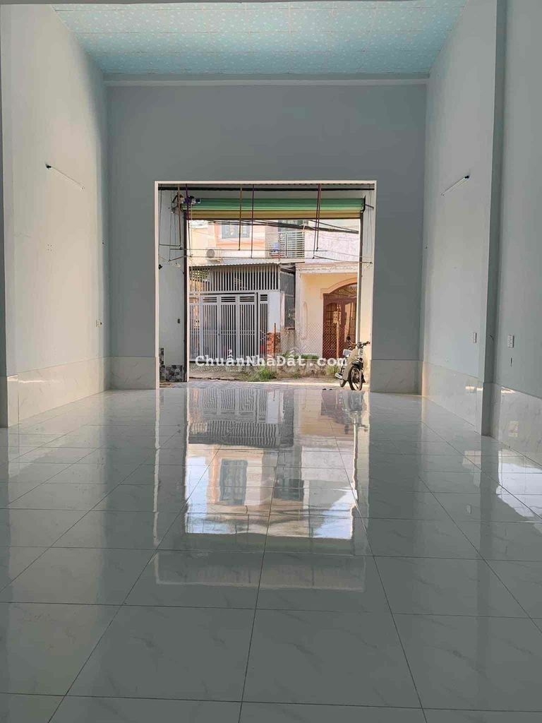 Cho Thuê Nhà Ở Hoặc Làm Kho Hàng Gần Trung Tâm Hành Chính Tp Dĩ An