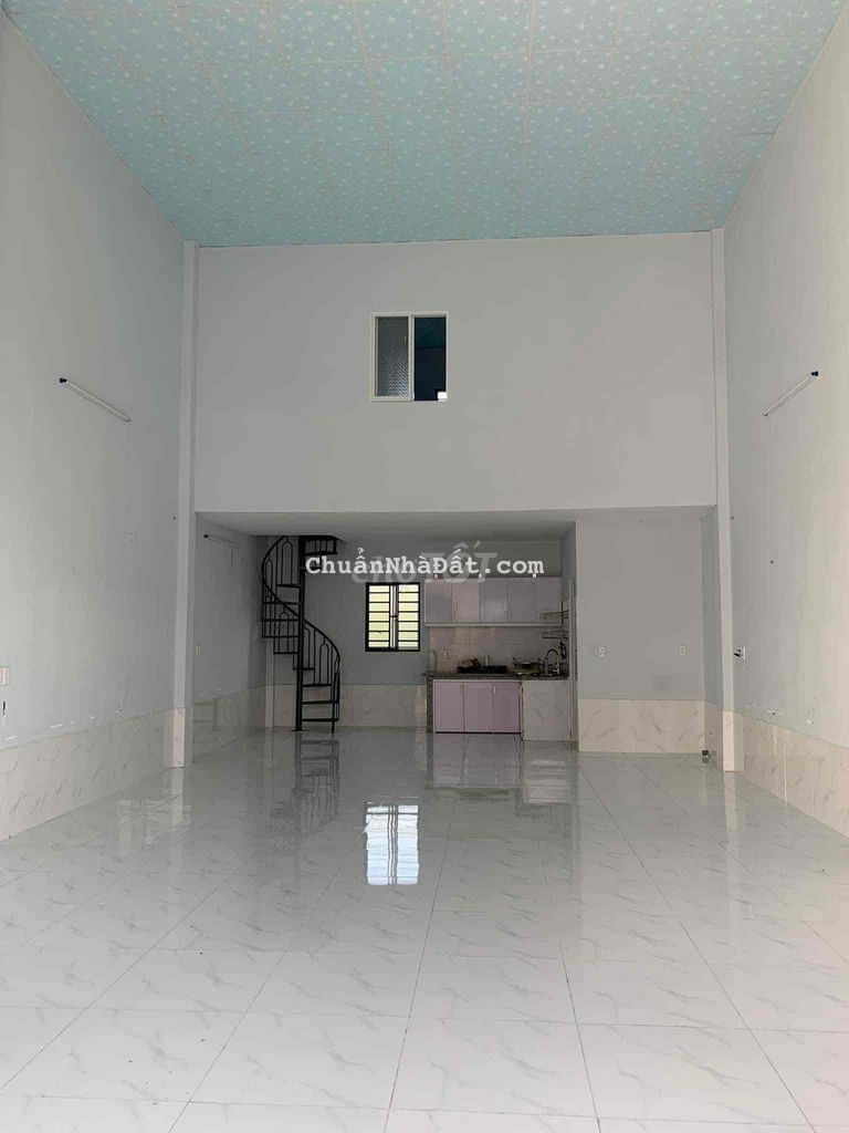 Cho Thuê Nhà Ở Hoặc Làm Kho Hàng Gần Trung Tâm Hành Chính Tp Dĩ An