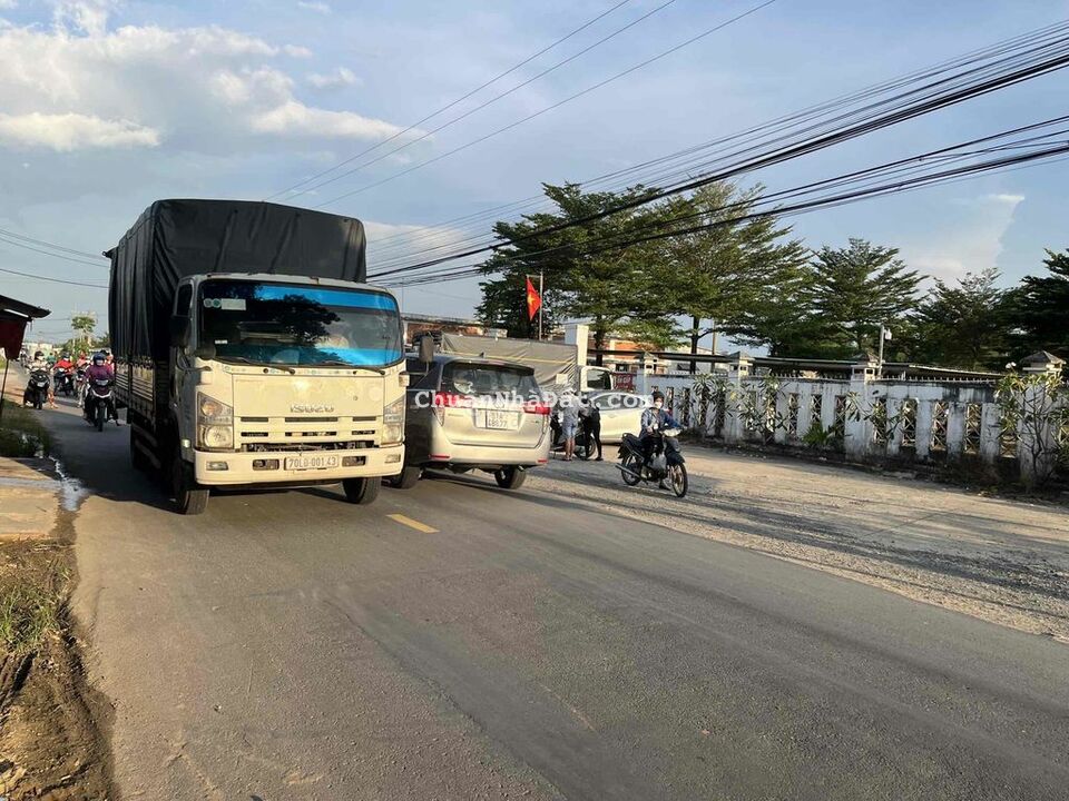 NHÀ Ở CÓ SẴN NỘI THẤT D.TÍCH 6x50Mét, ĐƯỜNG HƯƠNG LỘ 2 XÃ PHƯỚC ĐÔNG