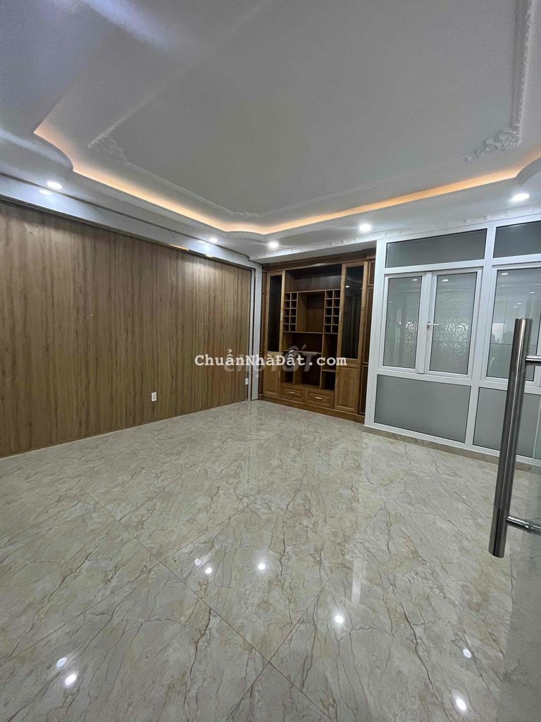 Nhà Phố mặt tiền đường Cống Lở (5x20)3 Lầu 6pn.6wc 30tr