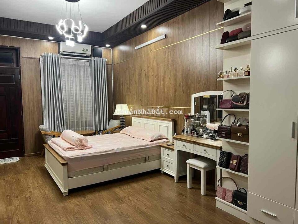 Cho Thuê ViLa Full nội thất cao Cấp MT xe tải