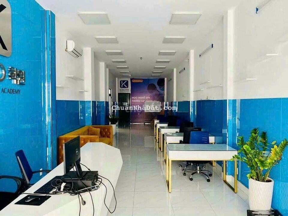 Cho Thuê Nhà Nguyên Căn Mặt Tiền Gốc Nguyễn Văn Lượng . P17 . GV