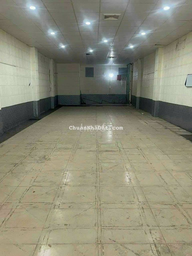 Cho Thuê Nhà Nguyên Căn 7 x 25m rộng suốt hẻm nhựa 7m thông . P17 . GV Cho Thuê Nhà Nguyên Căn 7 x 25m rộng suốt hẻm nhựa 7m thông . P17 . GV