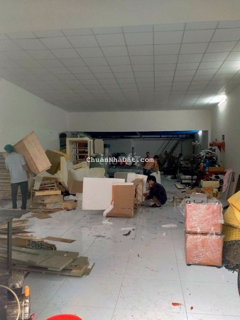 Cho Thuê Nhà kho mới Tinh Nguyên Căn 8 x 25m đường 12m xe công . GV