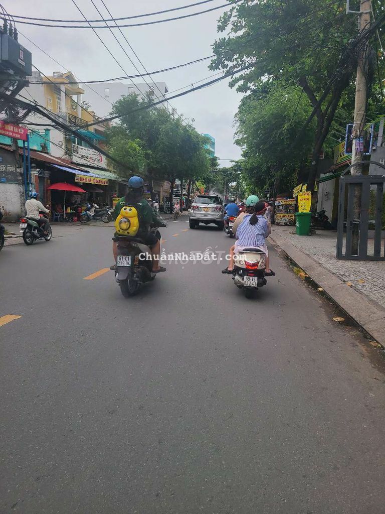 Cho thuê nhà mặt tiền Nguyễn Văn Khối