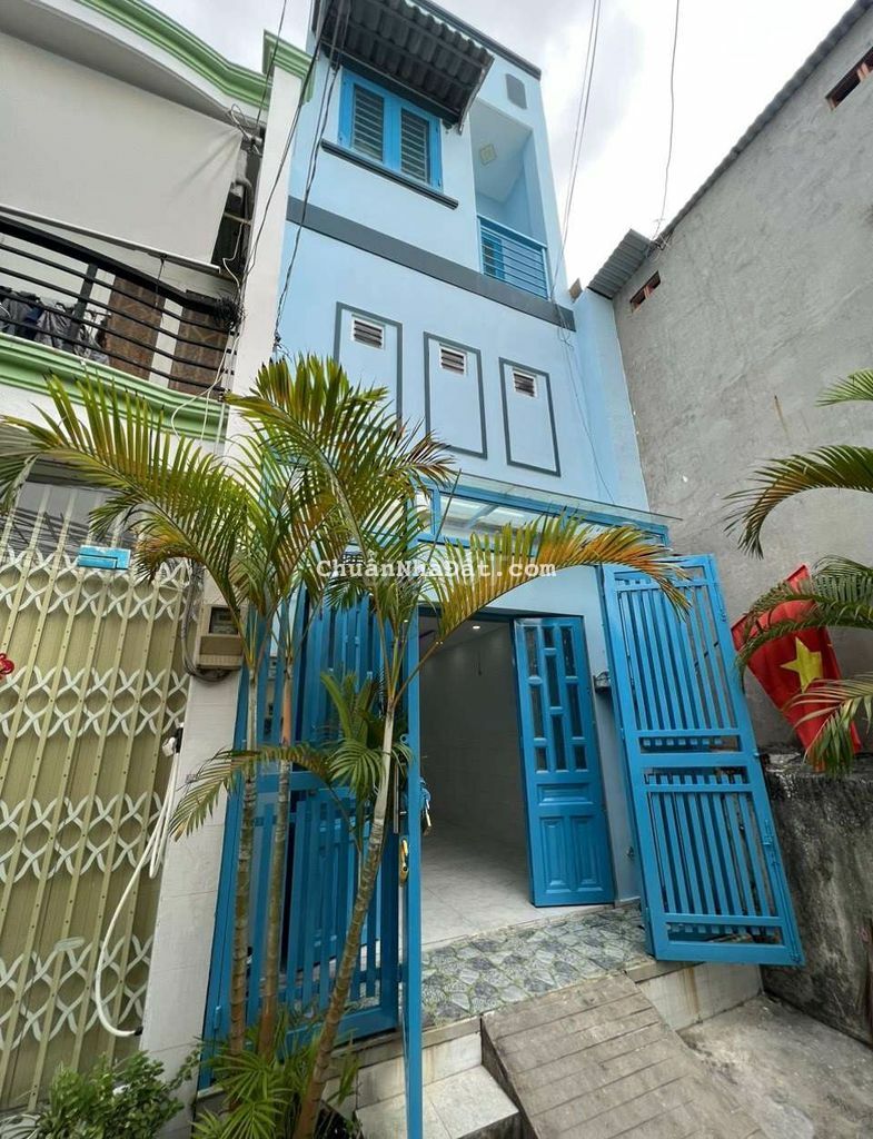 Cho thuê nhà 2lầu sân thượng