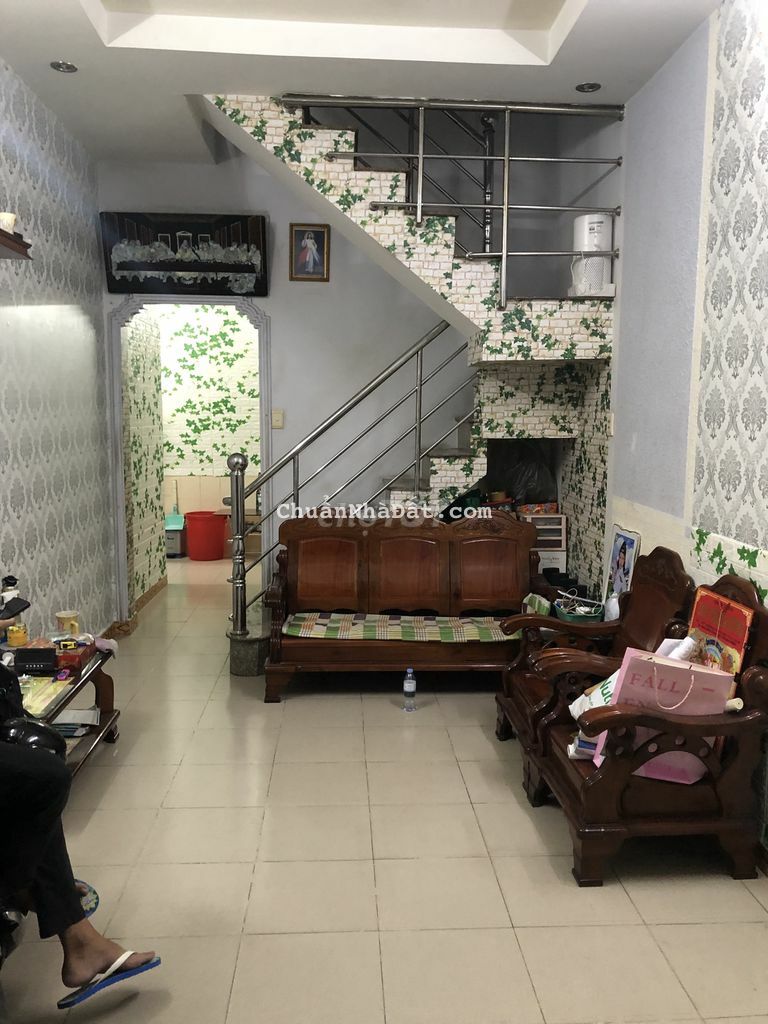 NHÀ NGUYÊN CĂN 2PN 2WC FULL NỘI THẤT VÀO Ở NGAY, GẦN CV LÀNG HOA