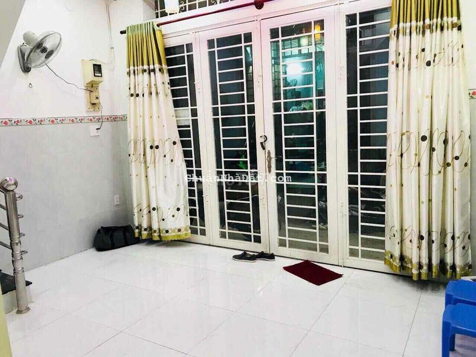 Nhà mới Nc 4*9m 1lầu 2pn 2wc cây trâm p9